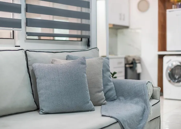 Contemporary 200M From Acropolis 100Mbps Netflix